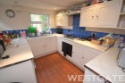 4 Bed - Donnington Road, Reading