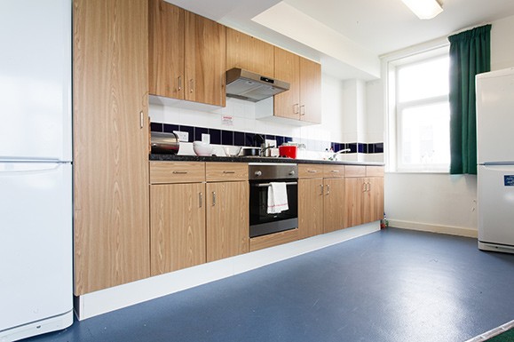 Cluster flat kitchen