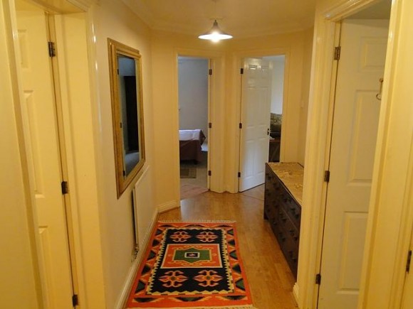 Entrance/Hallway