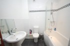 Bathroom (Main)